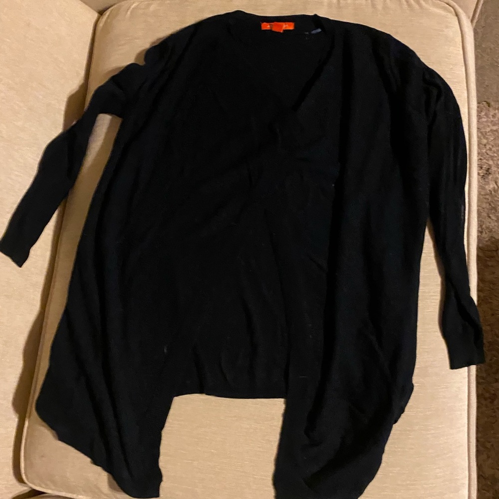 Lightweight, navy blue cardigan